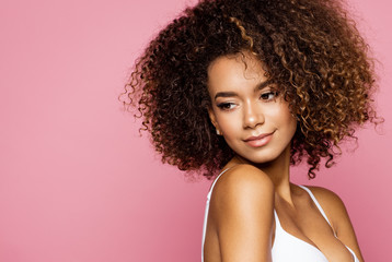 Ways to style natural hair