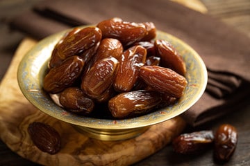 Benefits of dates for women