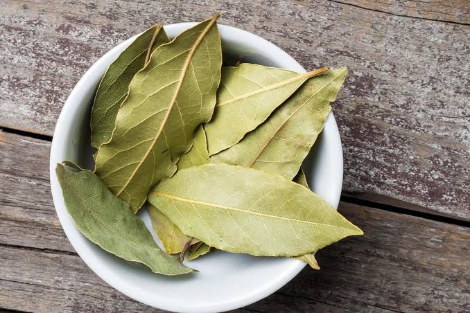 Health benefits of bay leaves