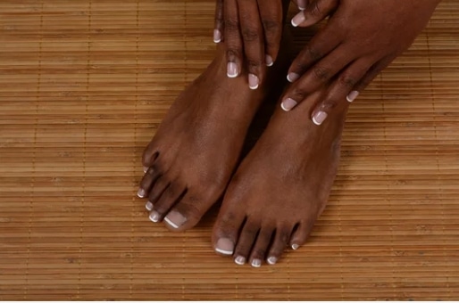 How to Keep Your Toenails Healthy