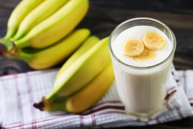 Health Benefits of Banana and Milk