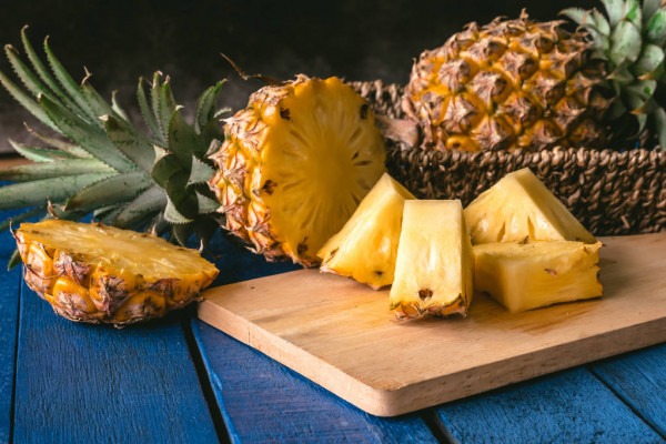 Health Benefits of pineapple peel